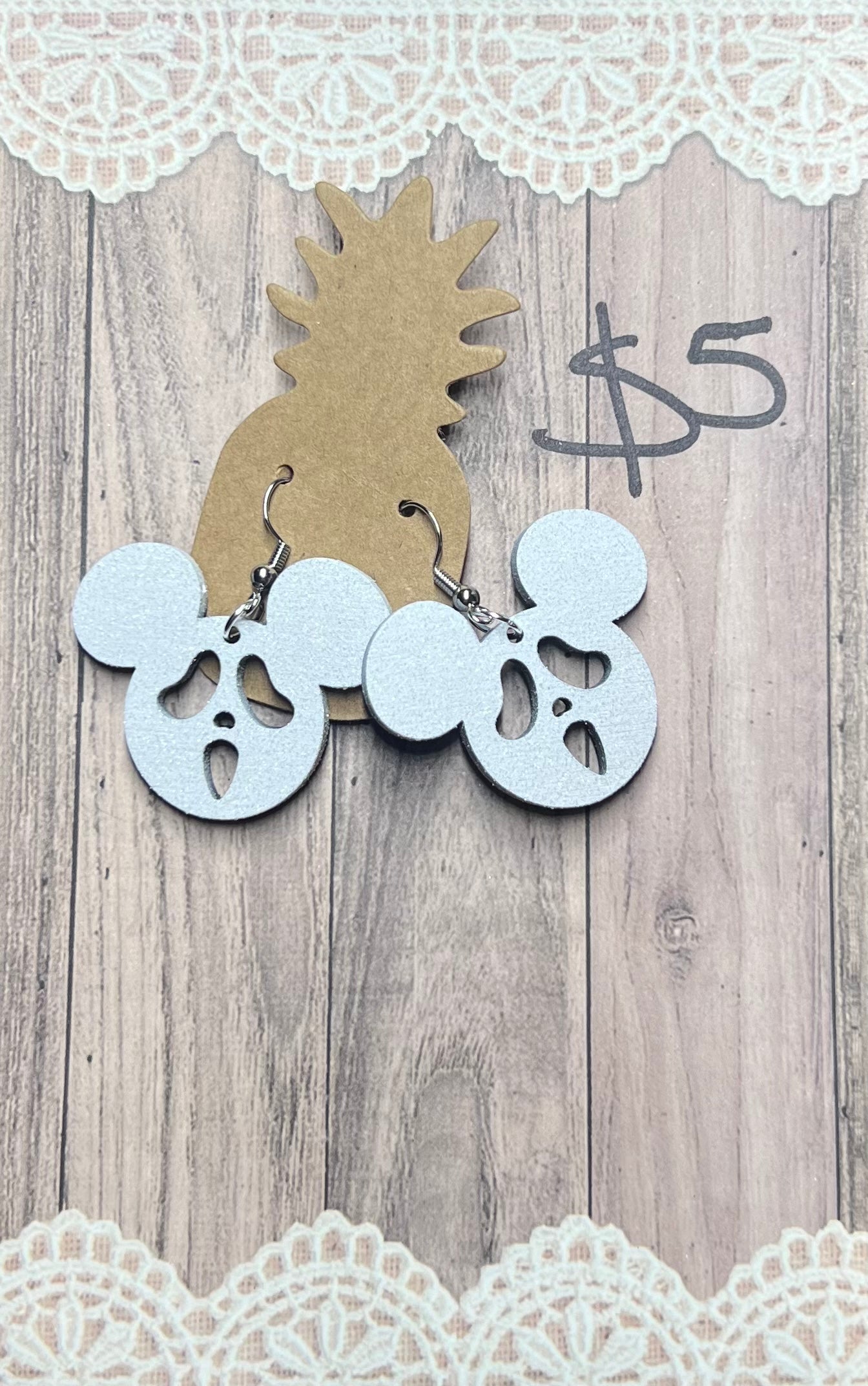 Mickey Ghost Face