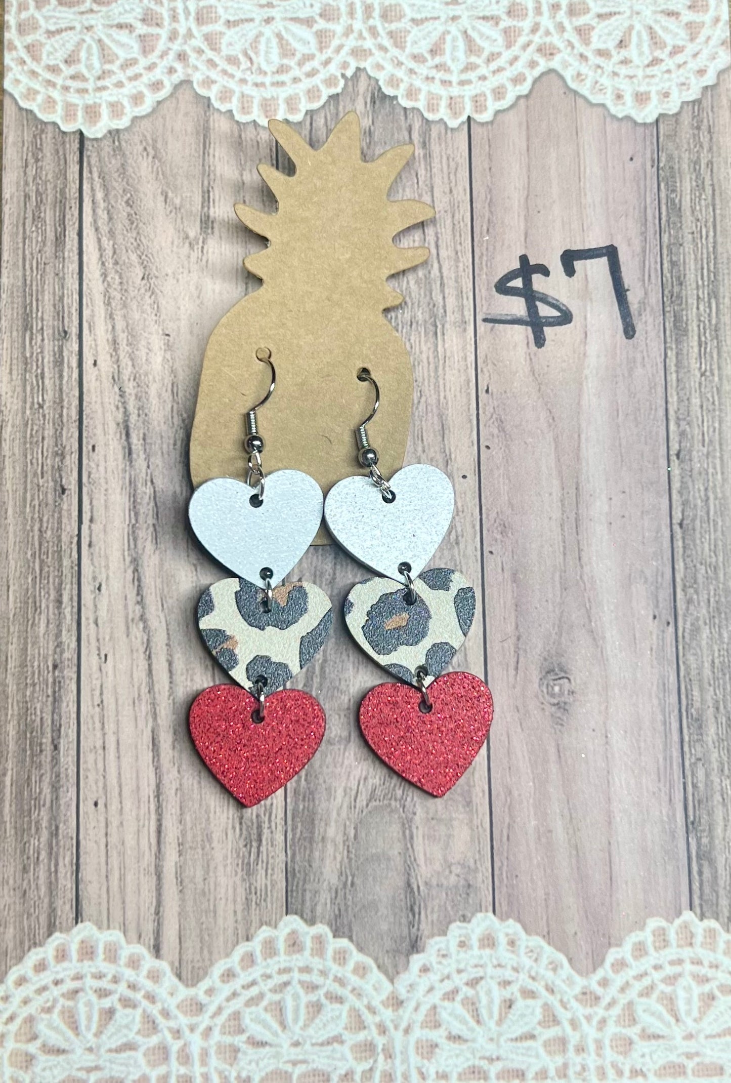 Cheetah Hearts 3-Tier 7