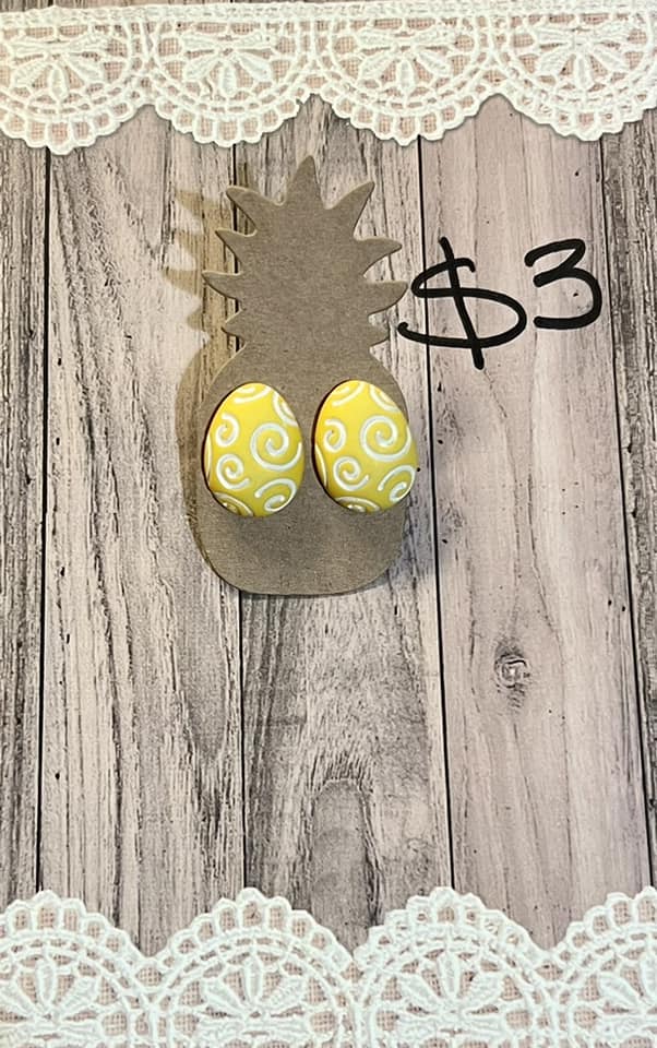 Egg Stud 3