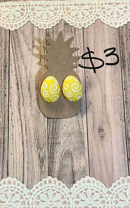 Egg Stud 3