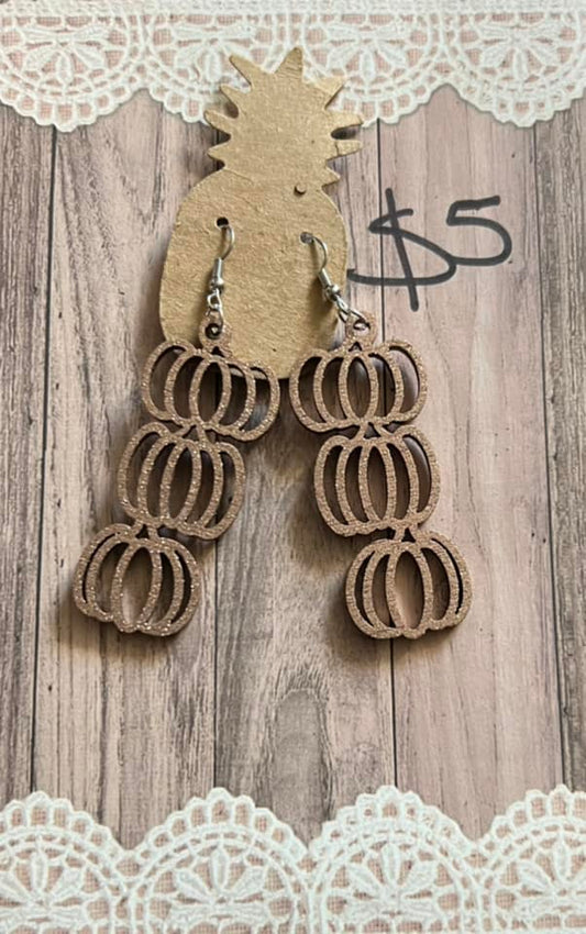 3 Pumpkin Dangle