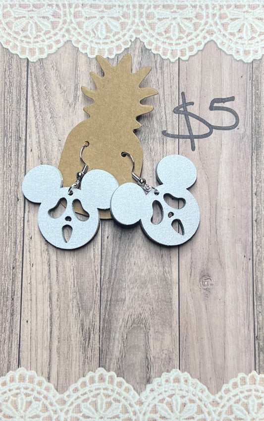 Mickey Ghost Face