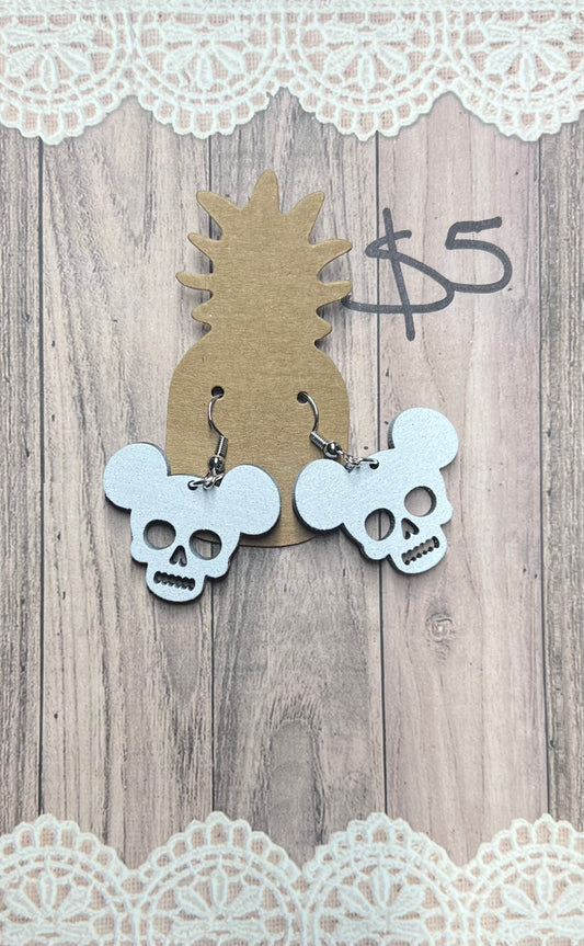 Mickey Skull