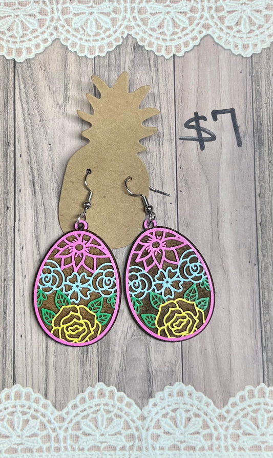 Engraved Flower Egg