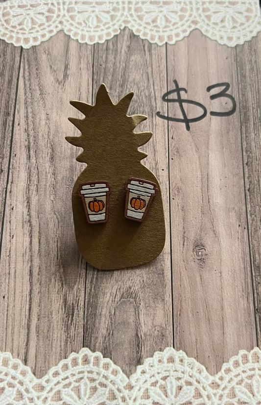 Pumpkin Latte Stud